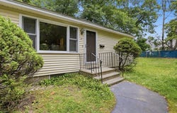 17 Cochrane St., Methuen, MA 01844