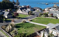 Edge Cliff Dr, Brookings, OR 97415
