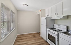 991 Tollview Avenue, Aurora, IL 60505