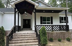8716 E Fairview Road, Hensley, AR 72065