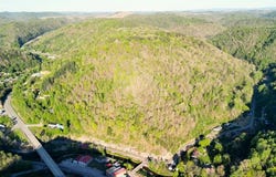 HWY 15, Vicco, KY 41773
