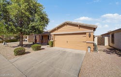 2677 S CONESTOGA Road, Apache Junction, AZ 85119