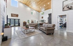 5279 State Line Road E, Hazel, KY 42049