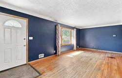 1045 Keefe Street, Eagan, MN 55121