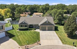 106 Cheyenne Drive, Junction City, KS 66441