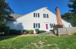 3228 PINEWYN Circle, LANCASTER, PA 17601
