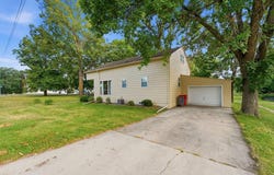1018 8th Avenue E, Alexandria, MN 56308