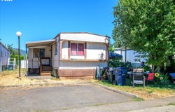 2145 31ST St, Springfield, OR 97477