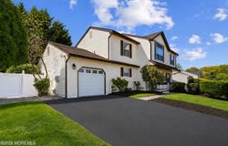 69 Gladiola Drive, Howell, NJ 07731