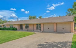 2308 Morningside Drive, Bryan, TX 77802