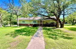 601 Navajo Trail, Hamilton, TX 76531