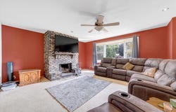 126 Bunkerhill Avenue, South Elgin, IL 60177