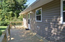 53 Parkview Drive, Sparta, NC 28675