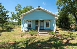 522 County Road 329, Milano, TX 76556