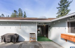 102 Hilltop Dr, Unit B, Sequim, WA 98382