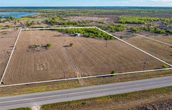 7807 Highway 142, Maxwell, TX 78656