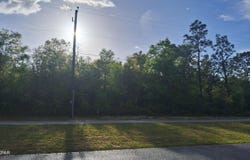 Deltona Boulevard, Chipley, FL 32428