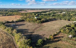 1370 N River Rd, Mulvane, KS 67110
