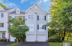 6 Clark Court, Bernards, NJ 07920
