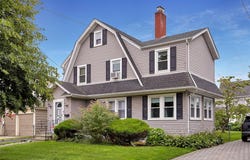 116 Oak Street, Floral Park, NY 11001