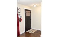 4527 GARDEN Ct, Salem, OR 97317