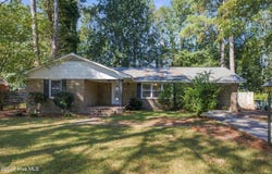 235 Oak Street, Wallace, NC 28466