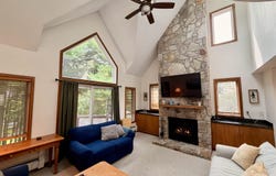 2D Townhouse Square, Dover, VT 05356