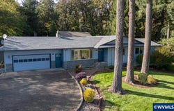 1665 Perrydale Rd, Dallas, OR 97338