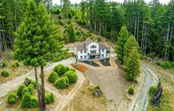 155 Pomeroy Hollow Road, Freshwater, CA 95503