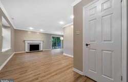 14 FRANKLIN Drive, VOORHEES, NJ 08043
