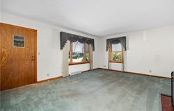 111 Yunker Court, Elyria, OH 44035