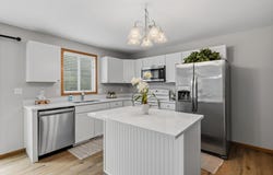 1002 Poe Avenue, Ames, IA 50014