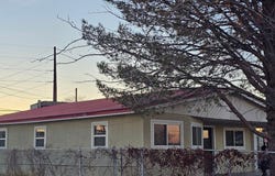 319 N Oak St, Pecos, TX 79772