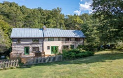 5704 Plank Rd, Natural Bridge, VA 24578