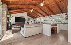 207 CRESCENT Cir, Jasper, AL 35503