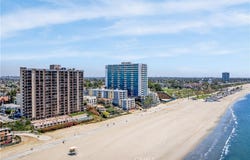 1750 E Ocean, Long Beach, CA 90802