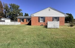 307 Tartan Dr., Henderson, KY 42420