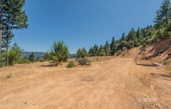 190 Upper Moore Gulch, Trinity Center, CA 96091