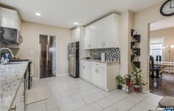 11 Alps Road, Wayne, NJ 07470