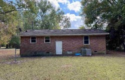 303 Irick Dr., Marion, SC 29571