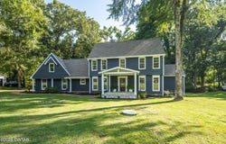 33 Summerfield Drive, Jackson, TN 38305