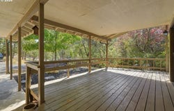 120 FOX Ln, Roseburg, OR 97471