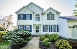 20 Ivywood Drive, Selkirk, NY 12158