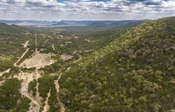 3655 N Seco Road, Utopia, TX 78884