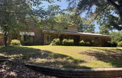 16482 Shady Mt Drive, Dexter, MO 63841