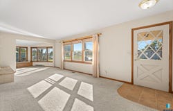 3112 S Jefferson Ave, Sioux Falls, SD 57105