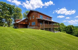 287 Northview Ln, Independence, VA 24348