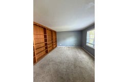 1203 Jonathan Dr, Olney, IL 62450