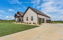 241 Hummingbird Way, Killen, AL 35645