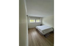 55 Ocean Lane Dr, Key Biscayne, FL 33149